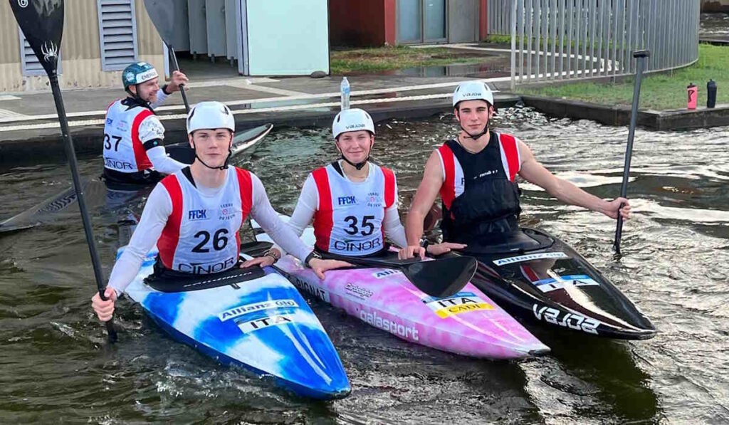 IVREA – Tre giovani del Canoa Club al lavoro con la Nazionale 1 Canoa Club