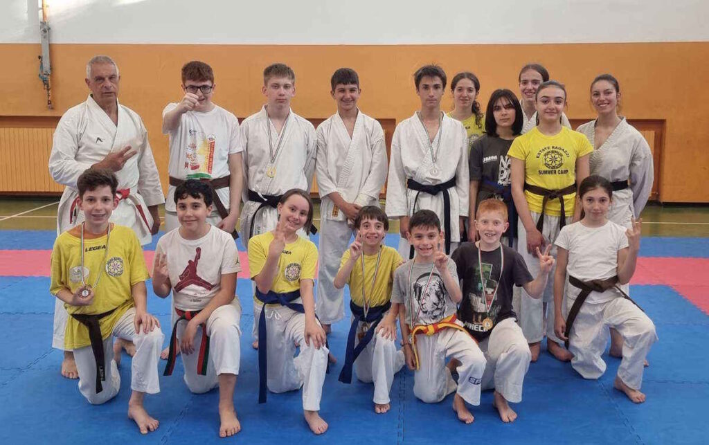 BORGOFRANCO/VEROLENGO – Lo Heian Bushi Do alla ribalta del “Karate Kids” edizione 2025 3 Heian Bushi Do