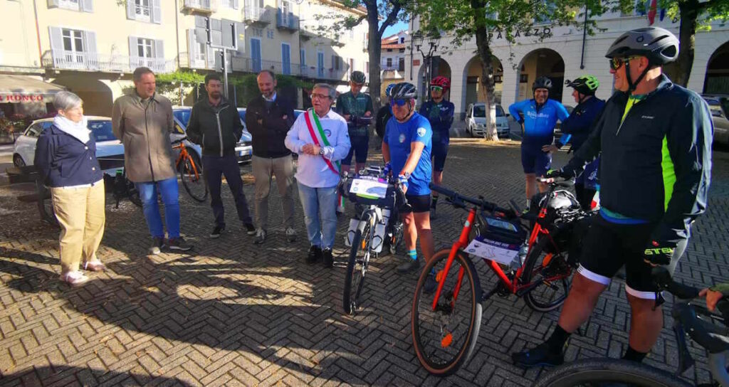 CASTELLAMONTE – Per tre mesi in bicicletta per ammirare le bellezze dell'Italia 3 castellamonte