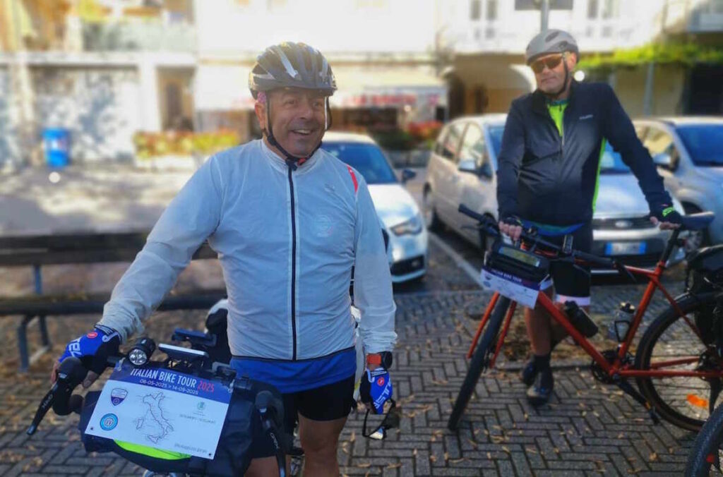 CASTELLAMONTE – Per tre mesi in bicicletta per ammirare le bellezze dell'Italia 2 castellamonte