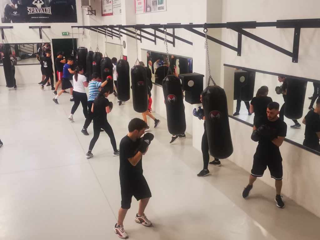 CUORGNÈ – Il 10 maggio taglio del nastro alla Skull Boxe Arena di via Braggio 3 Skull Boxe Arena