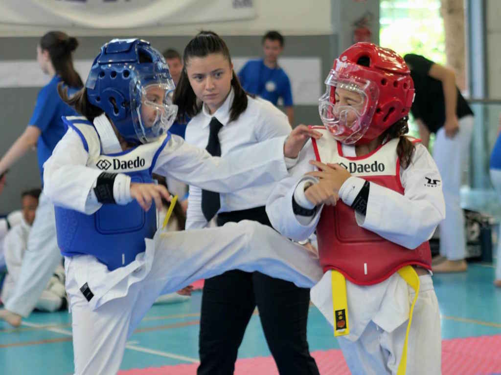 VALPERGA/RIVAROLO – Il Taekwondo Canavese si congeda con una grande festa finale 4 Taekwondo Canavese