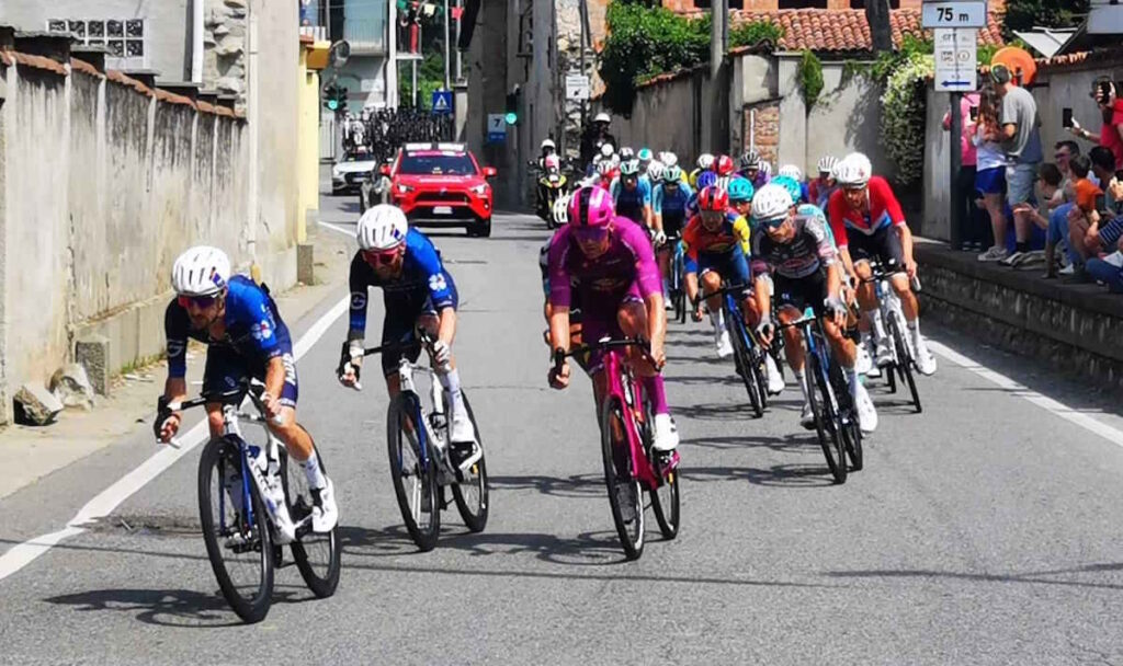 CANAVESE – La tappa Verres-Setrière, passata nel nostro territorio, rivoluziona il Giro d'Italia 6 Giro d'Italia